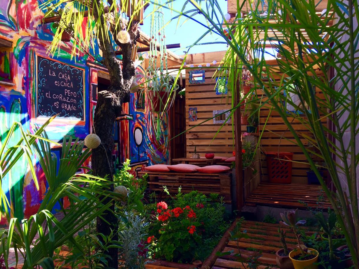 La Puerta Verde Hostel & Bar Humahuaca Exterior photo